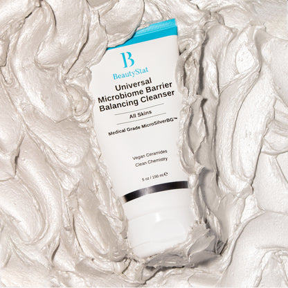 Universal Microbiome Barrier Balancing Cleanser